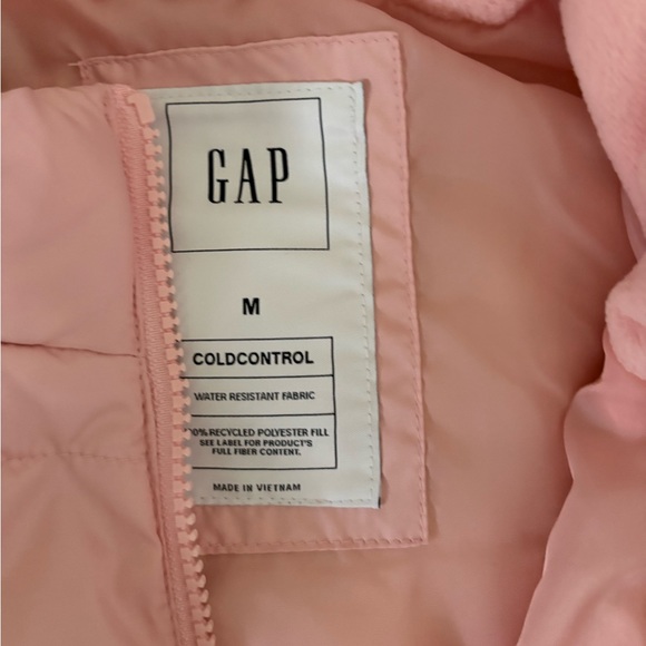 GAP cold control puffer vest - Picture 4 of 7